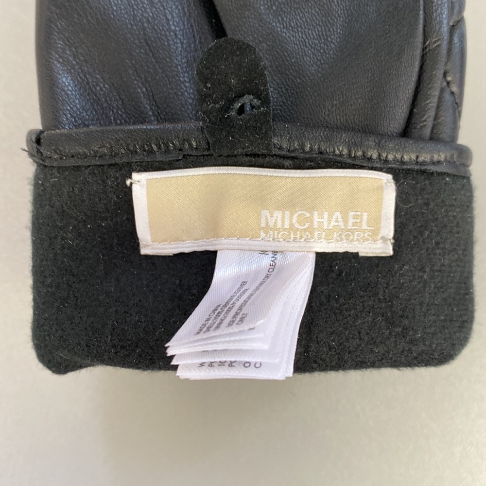 Michael Kors Tech Leather Gloves with Gold Charm - Picture 9 of 10